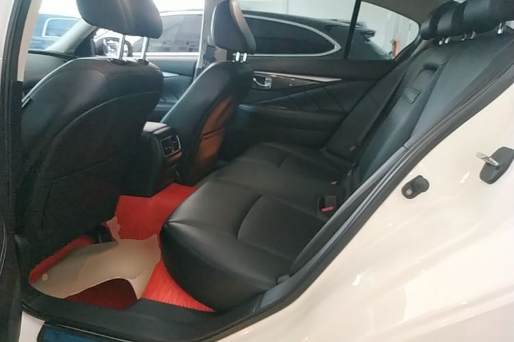 Used Infiniti Q50L 2022 2.0T Comfort Edition Left Rear Seat