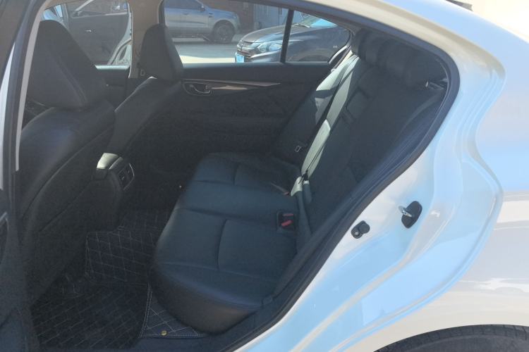Used Infiniti Q50L 2022 2.0T Comfort Edition Left Rear Seat