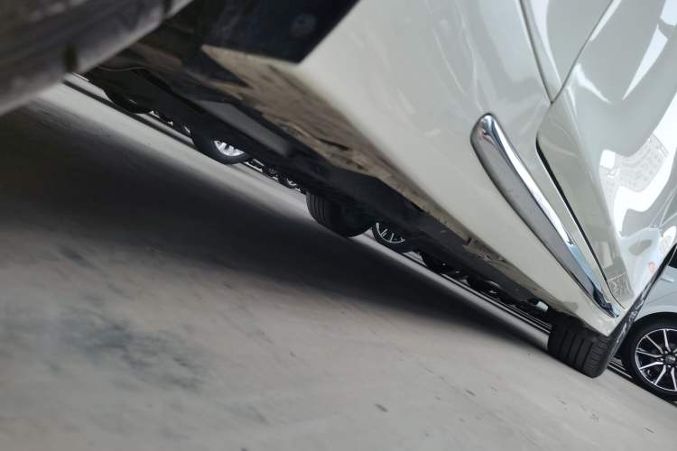 Used Infiniti Q50L 2022 2.0T Enjoyment Edition Left Side Sill