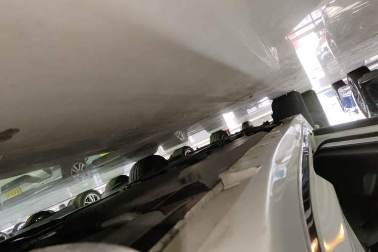 Used Infiniti Q50L 2022 2.0T Comfort Edition Left Side Sill