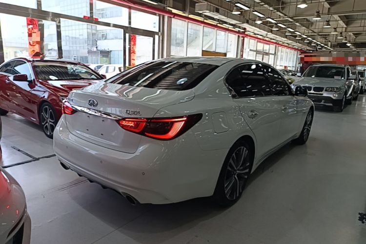 Used Infiniti Q50L 2022 2.0T Enjoyment Edition Rear Right 45 Deg