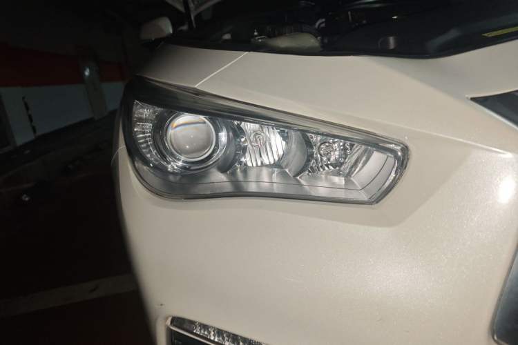 Used Infiniti Q50L 2022 2.0T Comfort Edition Right Front Headlight