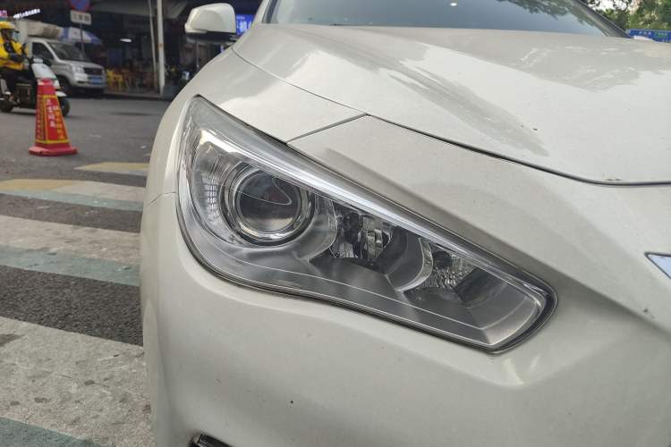 Used Infiniti Q50L 2022 2.0T Comfort Edition Right Front Headlight