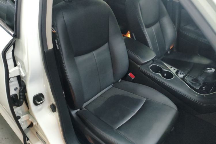 Used Infiniti Q50L 2022 2.0T Comfort Edition Right Front Seat
