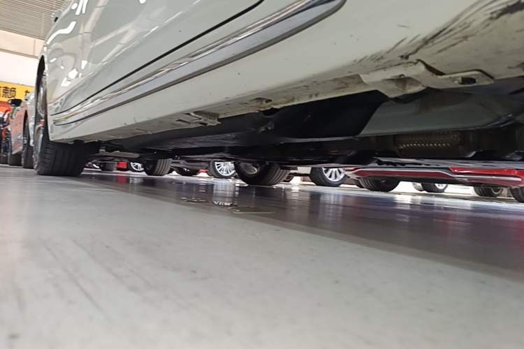 Used Infiniti Q50L 2022 2.0T Enjoyment Edition Right Side Sill