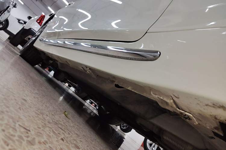 Used Infiniti Q50L 2022 2.0T Enjoyment Edition Right Side Sill