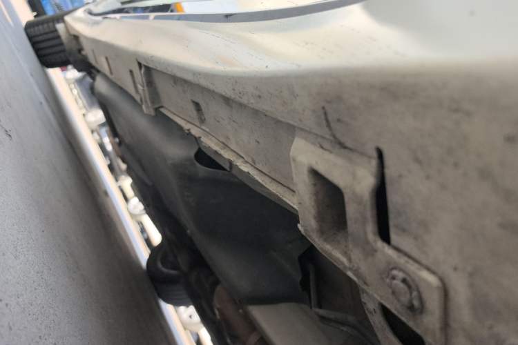 Used Infiniti Q50L 2022 2.0T Comfort Edition Right Side Sill
