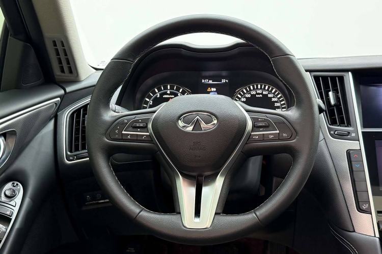 Used Infiniti Q50L 2022 2.0T Enjoyment Edition Steering Wheel
