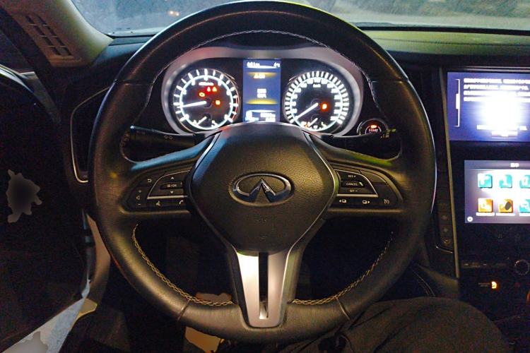 Used Infiniti Q50L 2022 2.0T Comfort Edition Steering Wheel