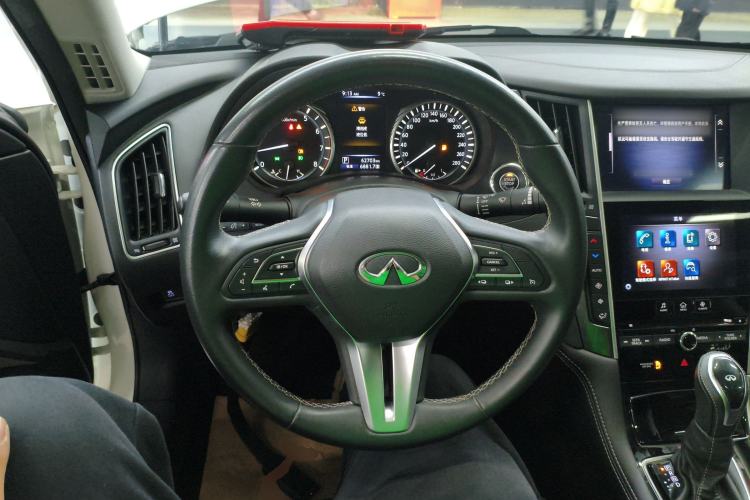 Used Infiniti Q50L 2022 2.0T Comfort Edition Steering Wheel