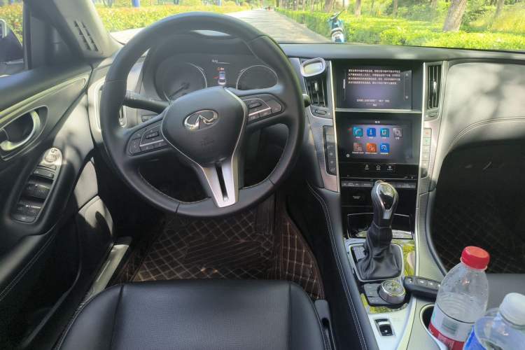 Used Infiniti Q50L 2022 2.0T Enjoyment Edition Steering Wheel