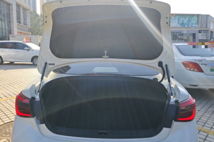 Used Infiniti Q50L 2022 2.0T Comfort Edition Trunk