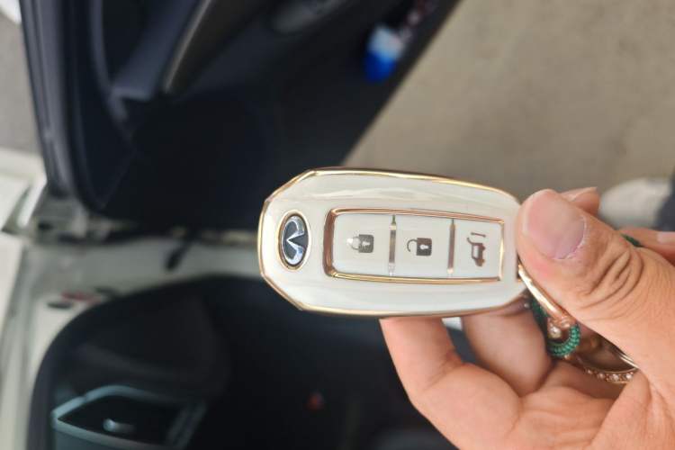 Used Infiniti Q50L 2022 2.0T Enjoyment Edition Vehicle Key