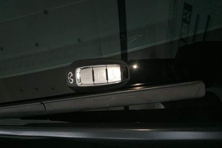 Used Infiniti Q50L 2022 2.0T Comfort Edition Vehicle Key