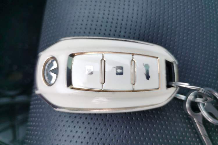 Used Infiniti Q50L 2022 2.0T Enjoyment Edition Vehicle Key
