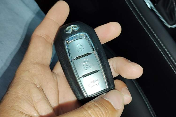 Used Infiniti Q50L 2022 2.0T Enjoyment Edition Vehicle Key
