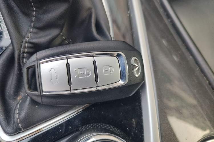 Used Infiniti Q50L 2022 2.0T Comfort Edition Vehicle Key