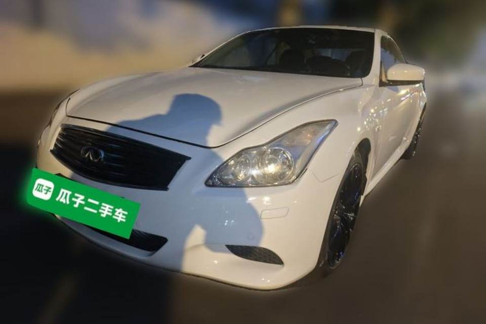 Infiniti Q60 2013