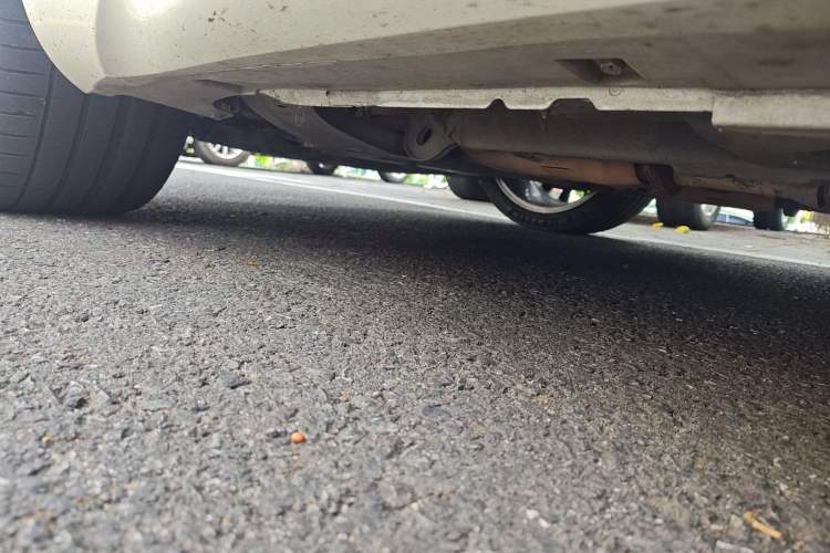 Used Infiniti Q60 2013 3.7L Chassis Front Left