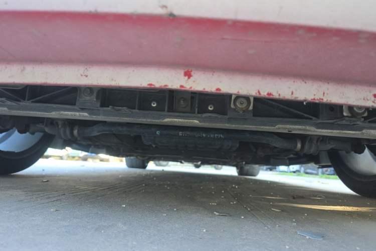 Used Infiniti Q60 2013 3.7L Chassis Front