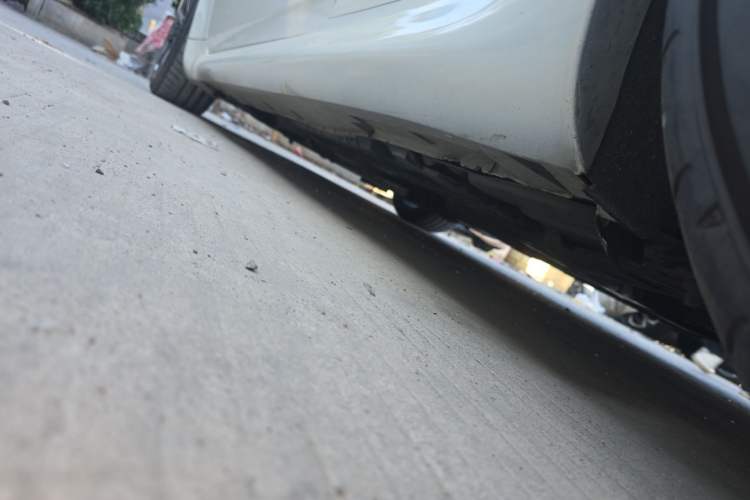 Used Infiniti Q60 2013 3.7L Chassis Rear Left