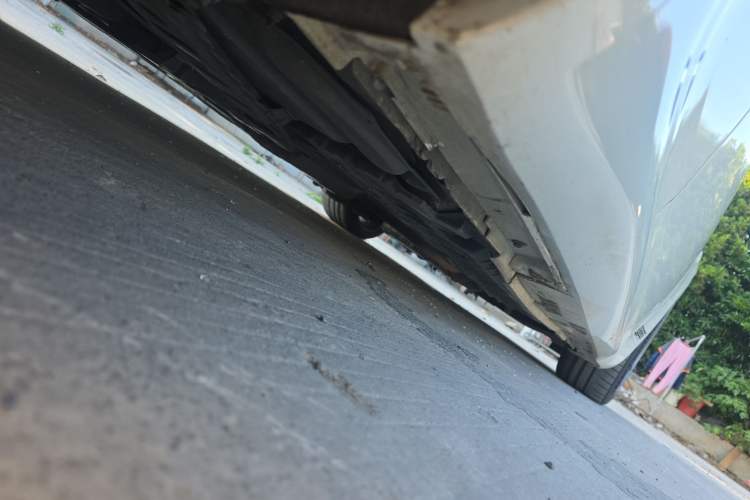 Used Infiniti Q60 2013 3.7L Chassis Rear Right