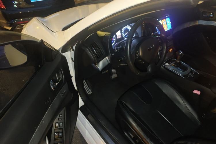 Used Infiniti Q60 2013 3.7L Driver Seat