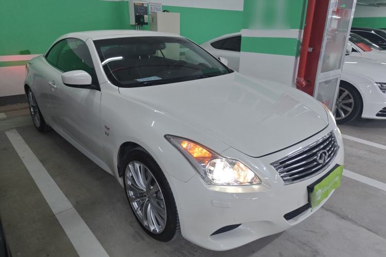 Used Infiniti Q60 2013 3.7L Front Right 45 Deg