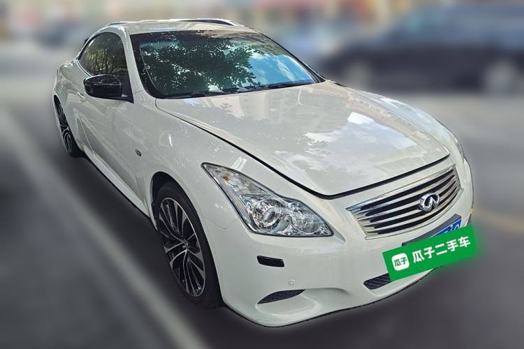 Used Infiniti Q60 2013 3.7L Front Right 45 Deg