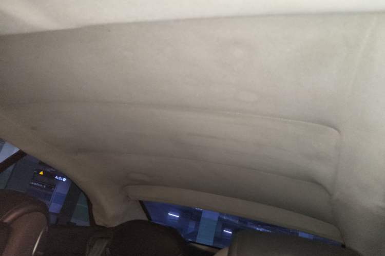 Used Infiniti Q60 2013 3.7L Headliner