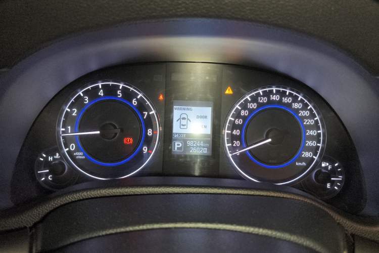 Used Infiniti Q60 2013 3.7L Instrument Cluster