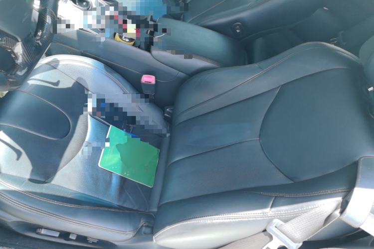 Used Infiniti Q60 2013 3.7L Left Front Seat