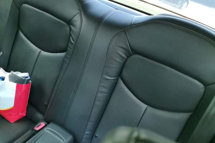 Used Infiniti Q60 2013 3.7L Left Rear Seat