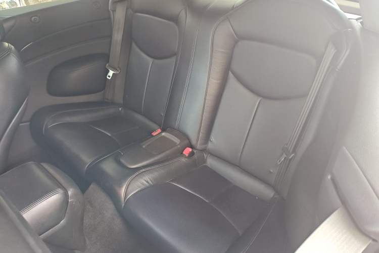 Used Infiniti Q60 2013 3.7L Left Rear Seat