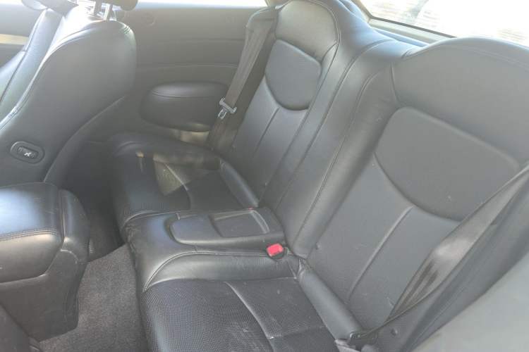 Used Infiniti Q60 2013 3.7L Left Rear Seat