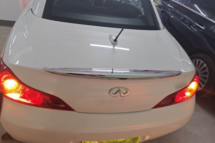 Used Infiniti Q60 2013 3.7L Rear