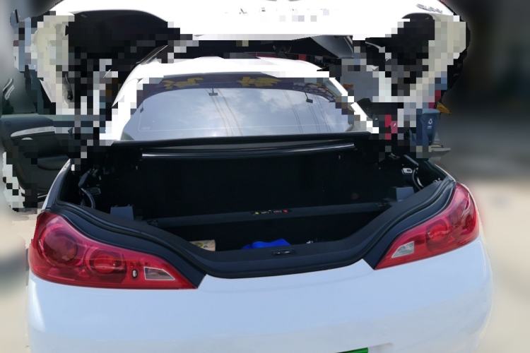 Used Infiniti Q60 2013 3.7L Trunk