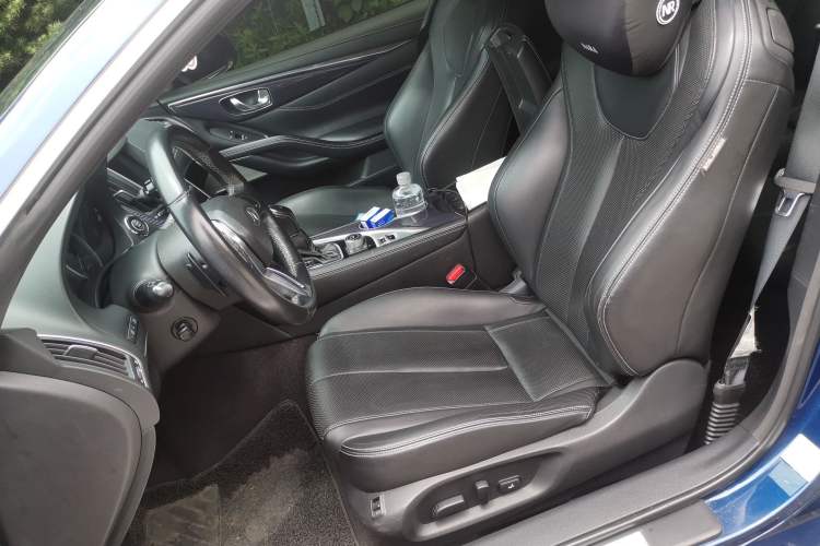 Used Infiniti Q60 2017 S 2.0T Luxury Sport Edition Left Front Seat