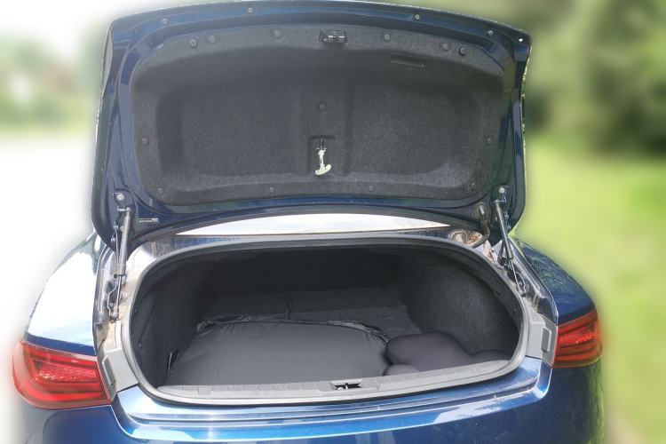 Used Infiniti Q60 2017 S 2.0T Luxury Sport Edition Trunk