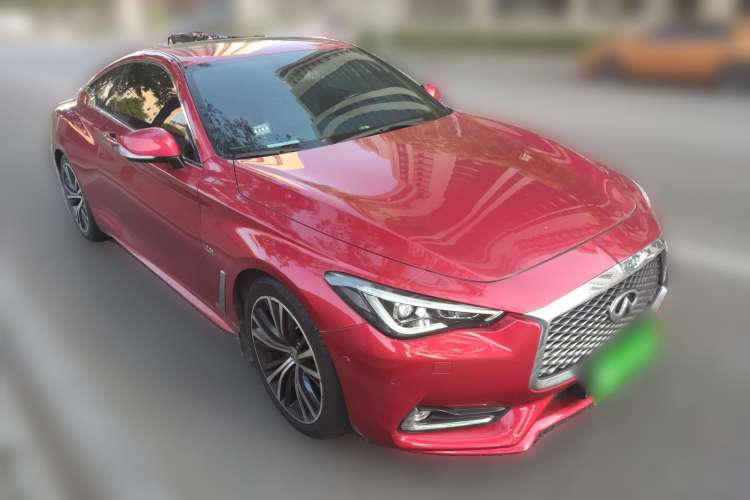 Used Infiniti Q60 2017 2.0T Luxury Edition Front Right 45 Deg