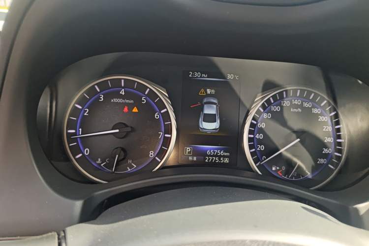 Used Infiniti Q60 2017 2.0T Luxury Edition Instrument Cluster