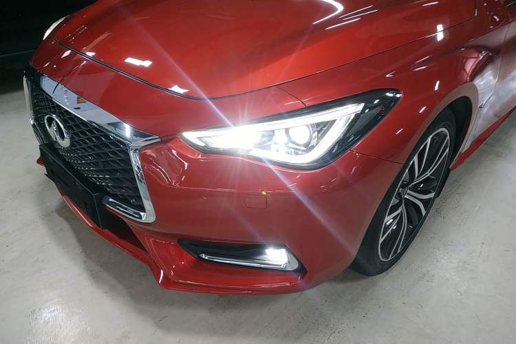 Used Infiniti Q60 2017 2.0T Luxury Edition Left Front Headlight