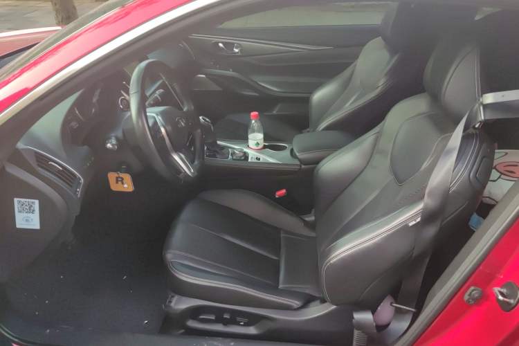 Used Infiniti Q60 2017 2.0T Luxury Edition Left Front Seat