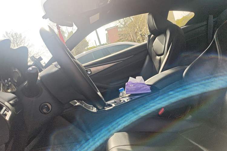 Used Infiniti Q60 2017 2.0T Luxury Edition Left Front Seat