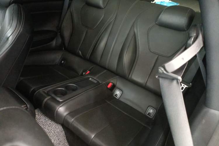 Used Infiniti Q60 2017 2.0T Luxury Edition Left Rear Seat