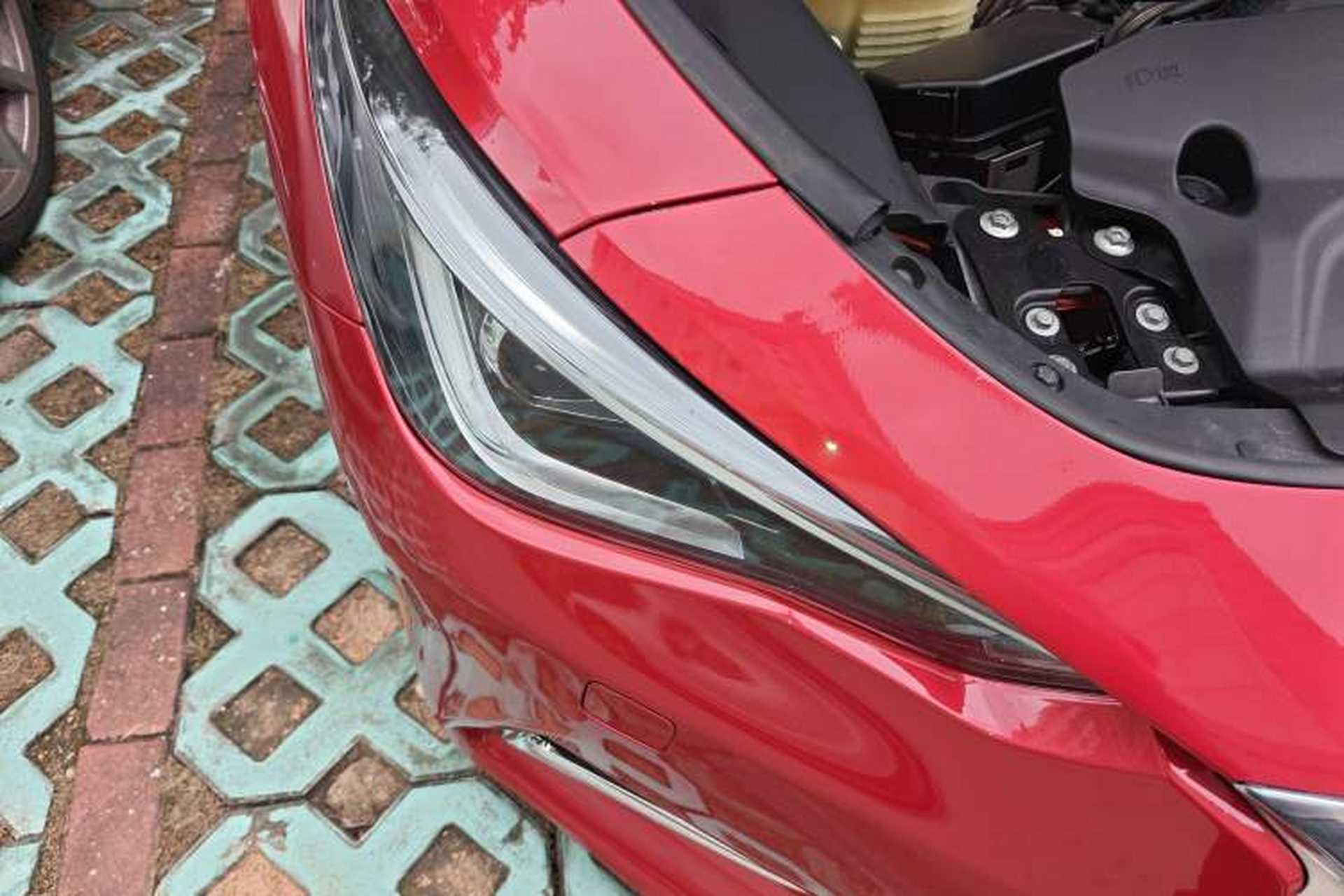 Used Infiniti Q60 2017 S 2.0T Luxury Sport Edition Right Front Headlight