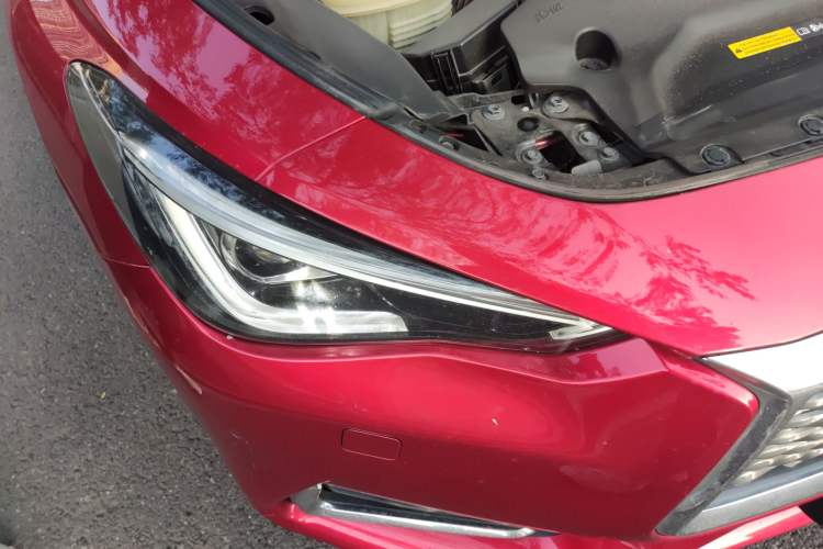 Used Infiniti Q60 2017 2.0T Luxury Edition Right Front Headlight
