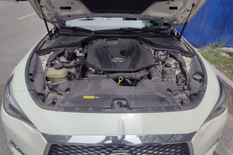 Used Infiniti Q60 2017 2.0T Luxury Edition Engine Bay