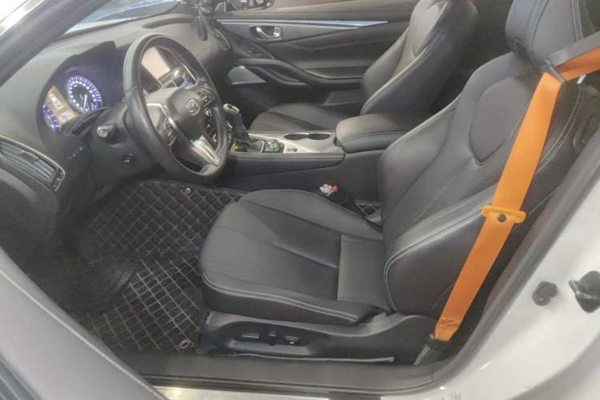 Used Infiniti Q60 2017 2.0T Luxury Edition Left Front Seat