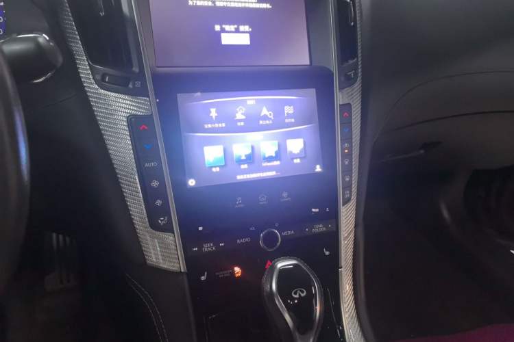 Used Infiniti Q60 2019 S 2.0T Luxury Sport Edition Audio And AC Panel